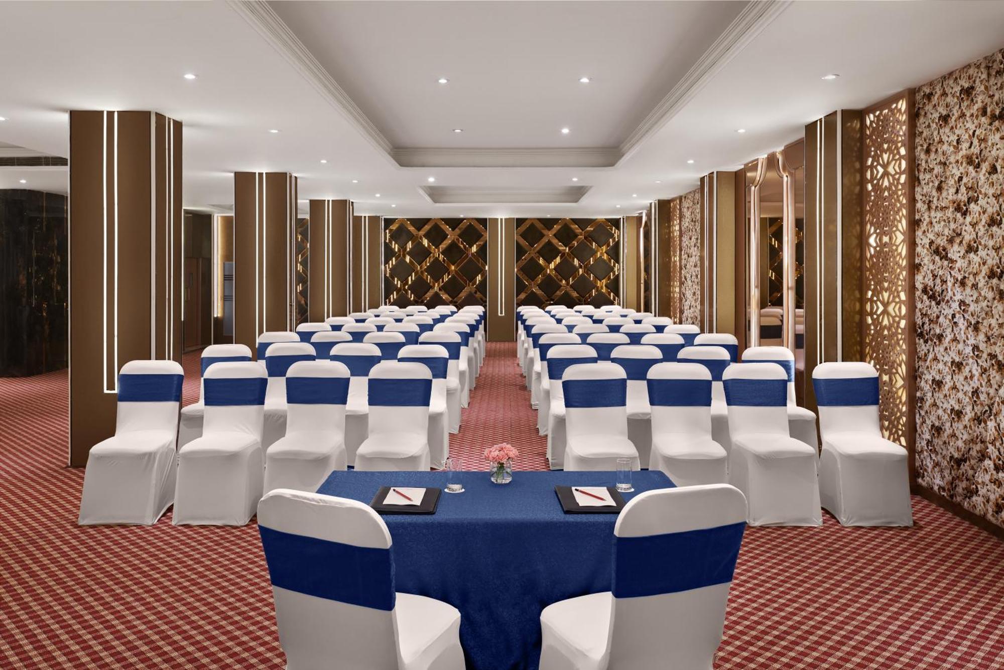 Deventure Sarovar Portico Patel Nagar New Delhi Exterior foto