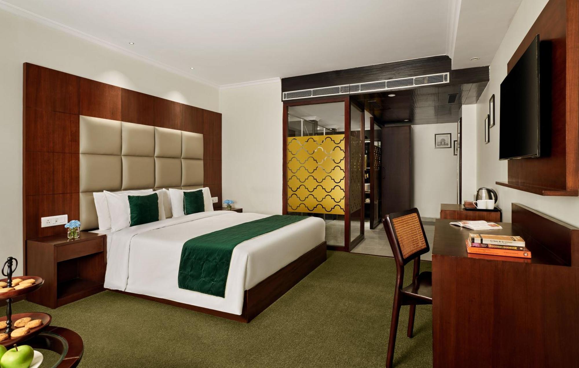 Deventure Sarovar Portico Patel Nagar New Delhi Exterior foto